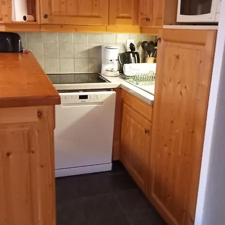 3 Pieces, 6 Pers., Balcon Sud, Parking * Valloire